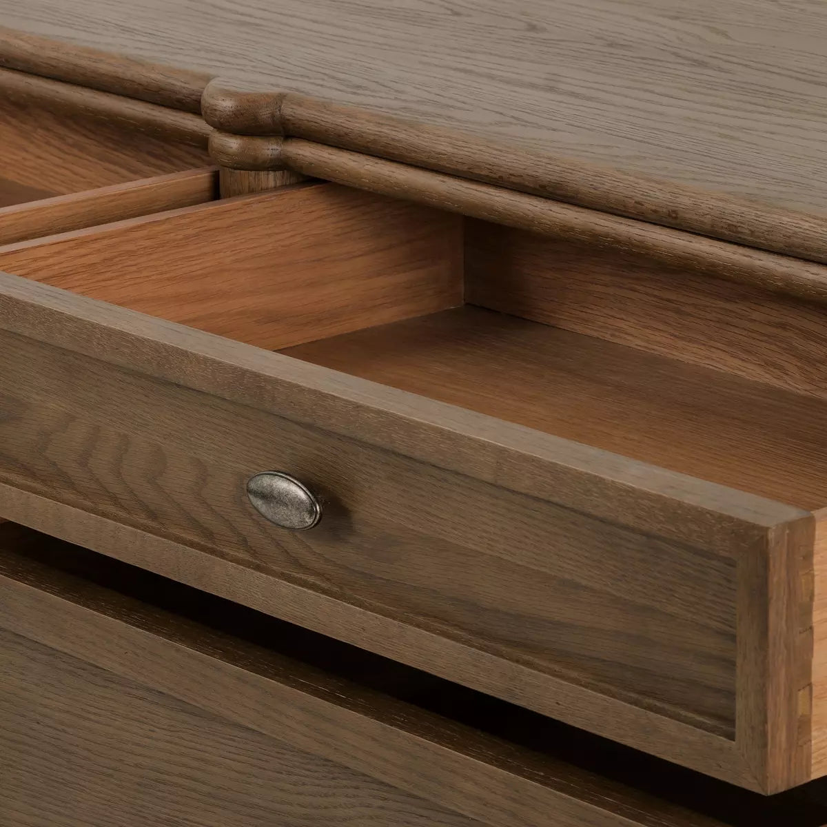 Jonathan 9 Drawer Dresser