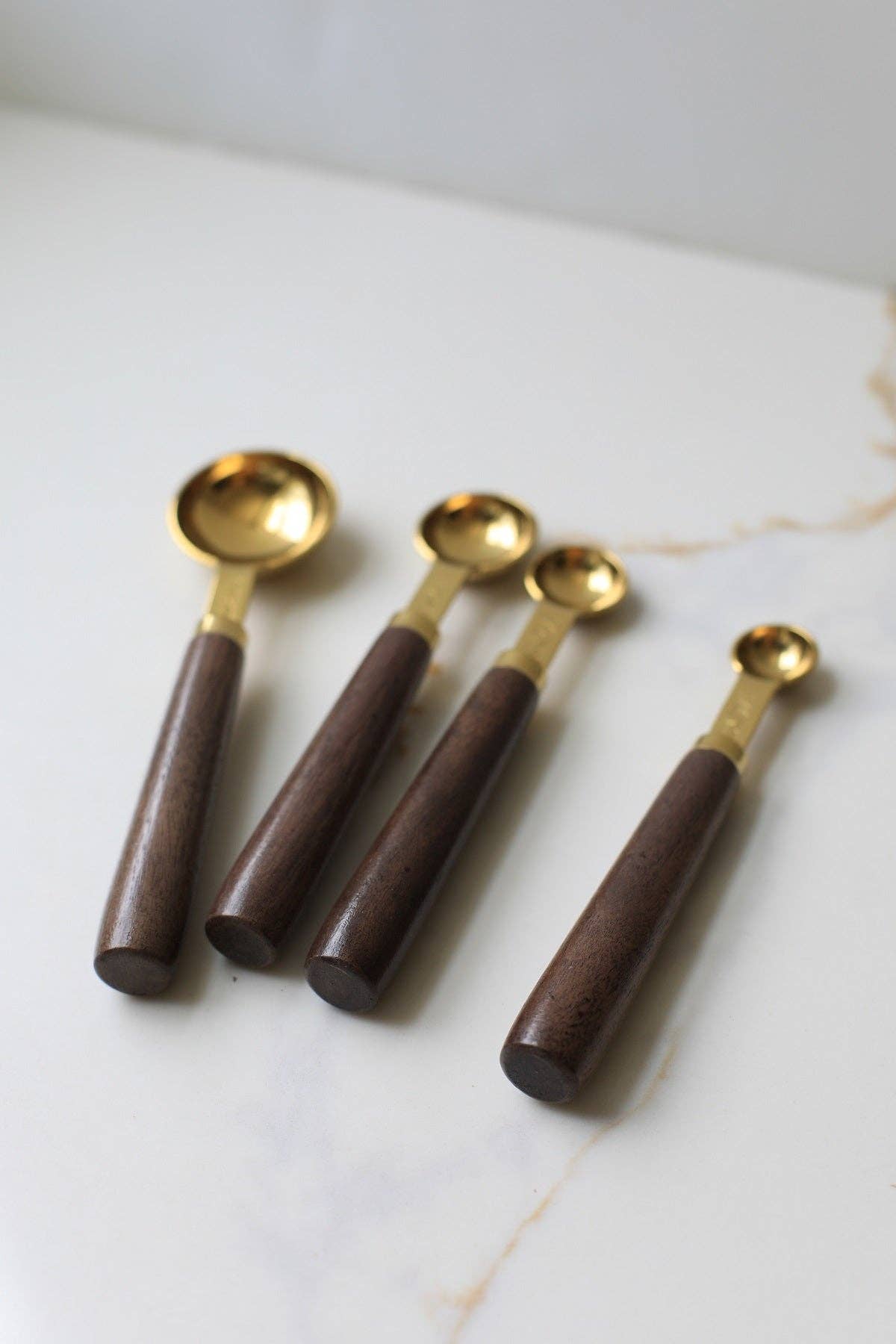 Stainless Steel Walnut Measuring Spoon Set