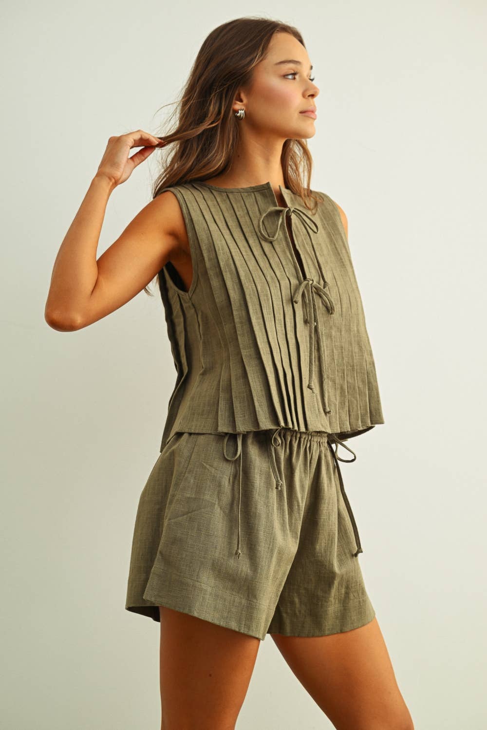 Olive Linen Shorts with Ties