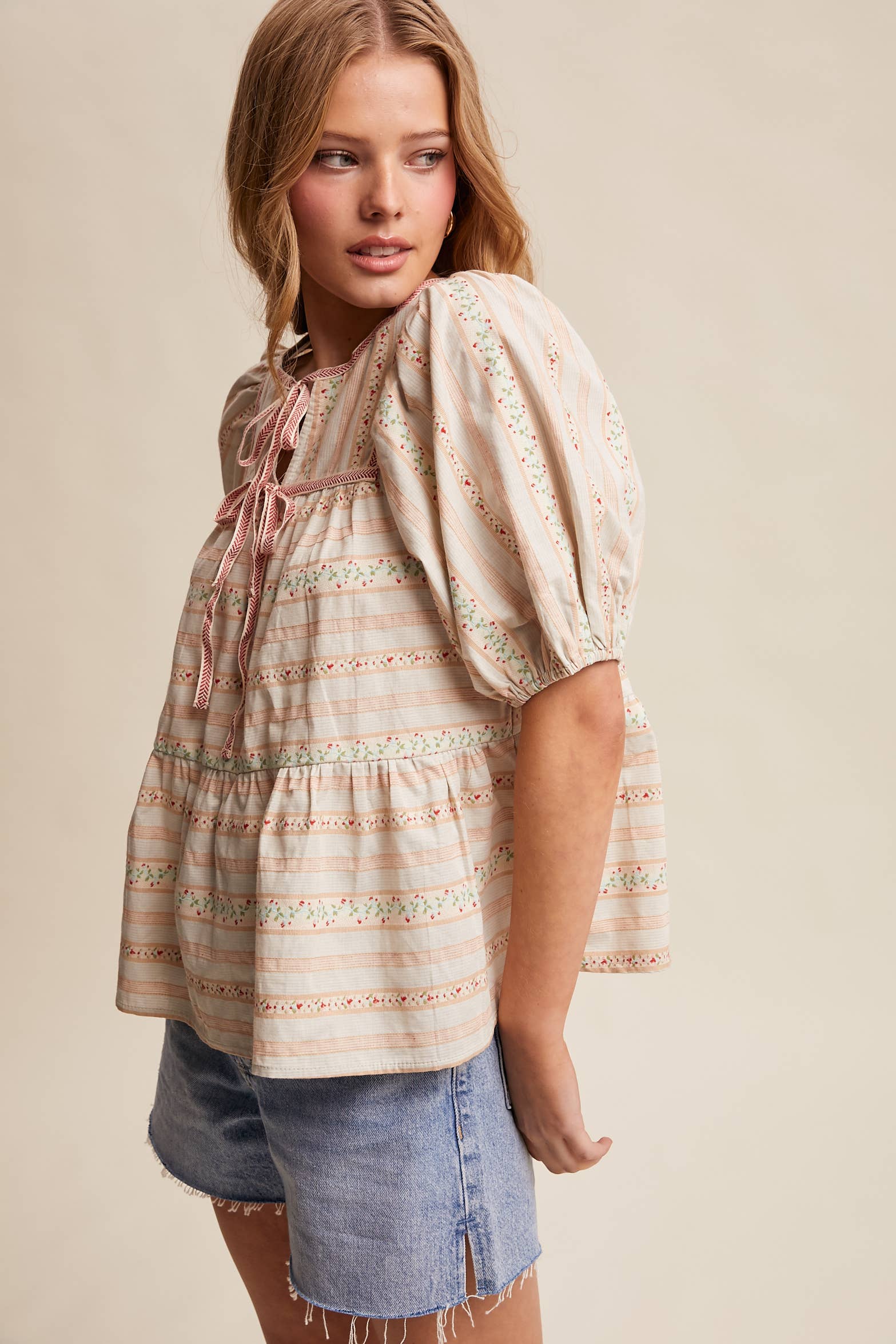 Floral Lace Trim Peasant Blouse