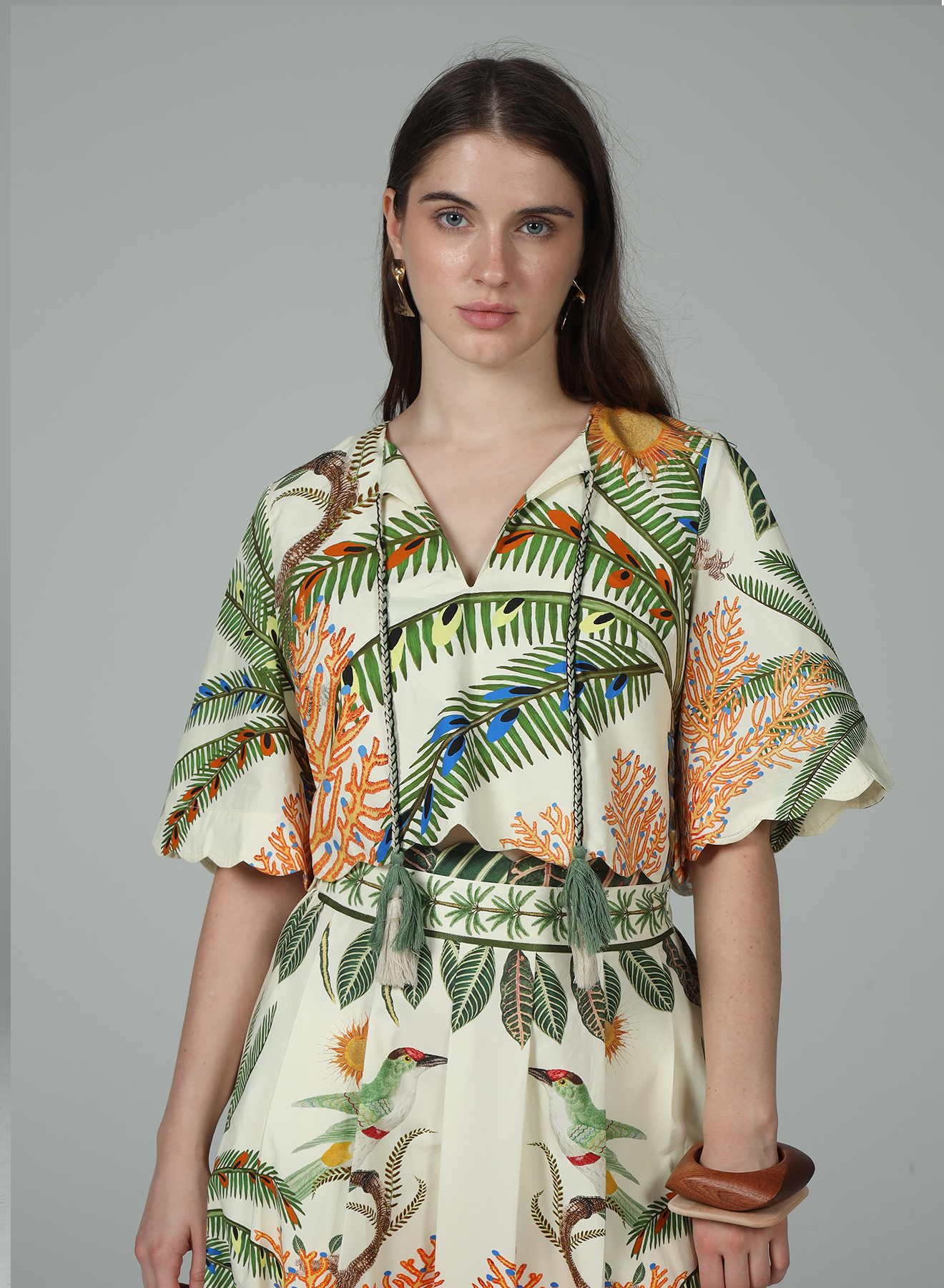 Scallop Edge Tropical Print Top