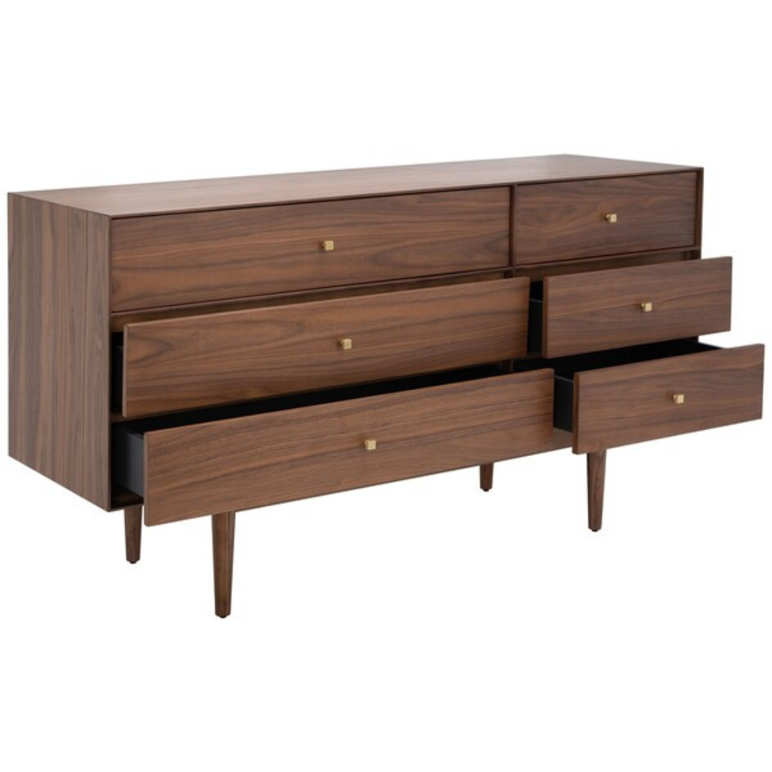 Evelyn Dresser