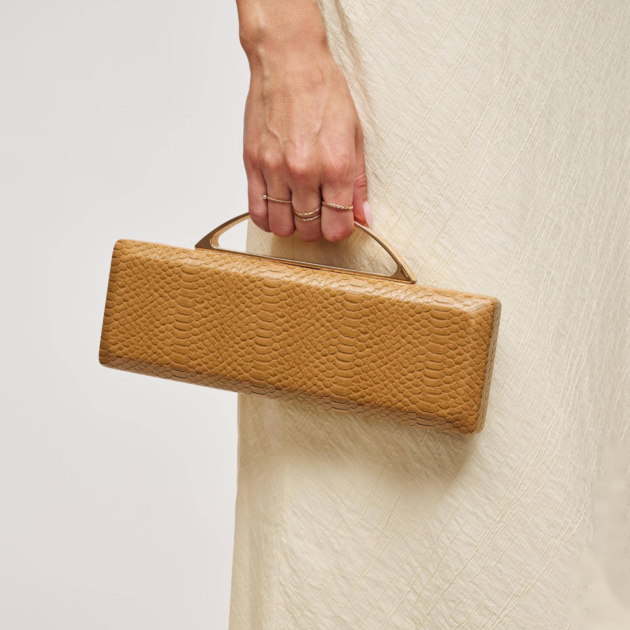 Banks Clutch