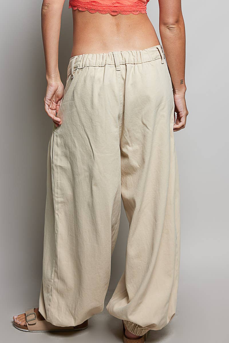 High-Rise Floral Poecket Jogger Pants