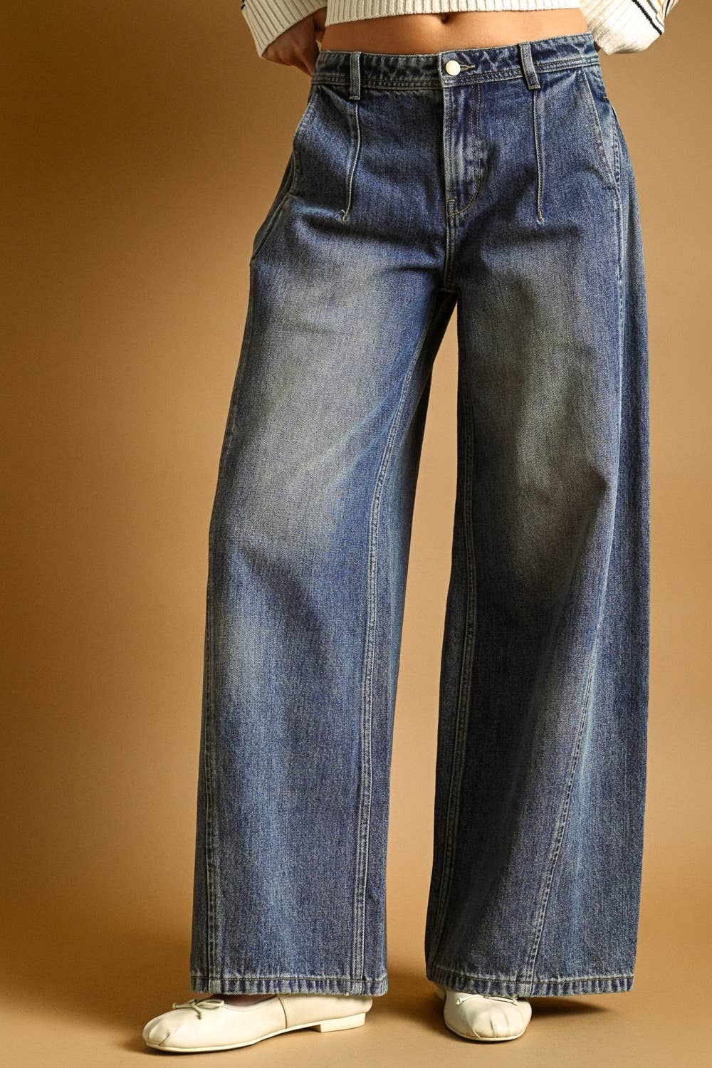 Wide Leg Jeans With Pleats