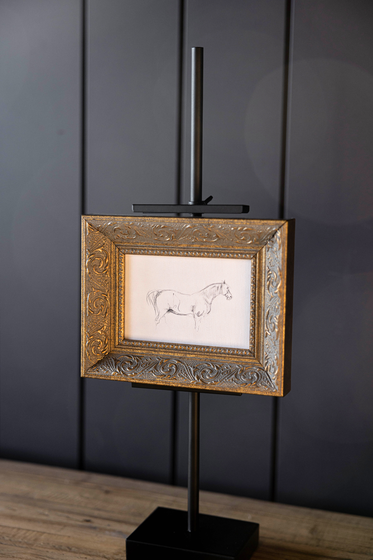 Black Adjustable Easel