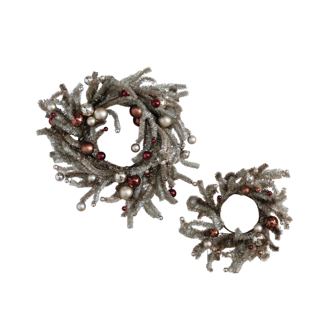 Tinsel Wreath with Ornaments