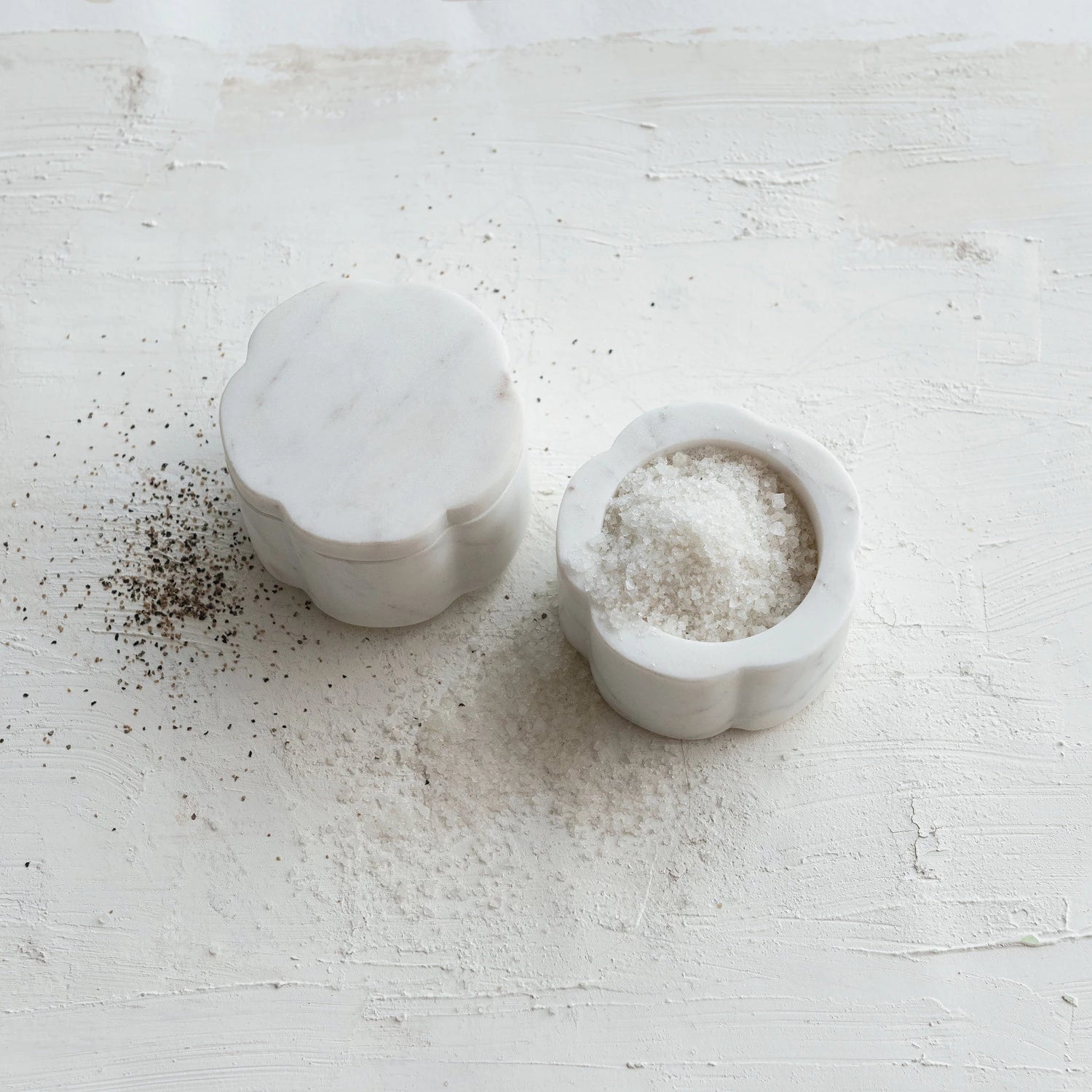 Scalloped Marble Pinch Pot