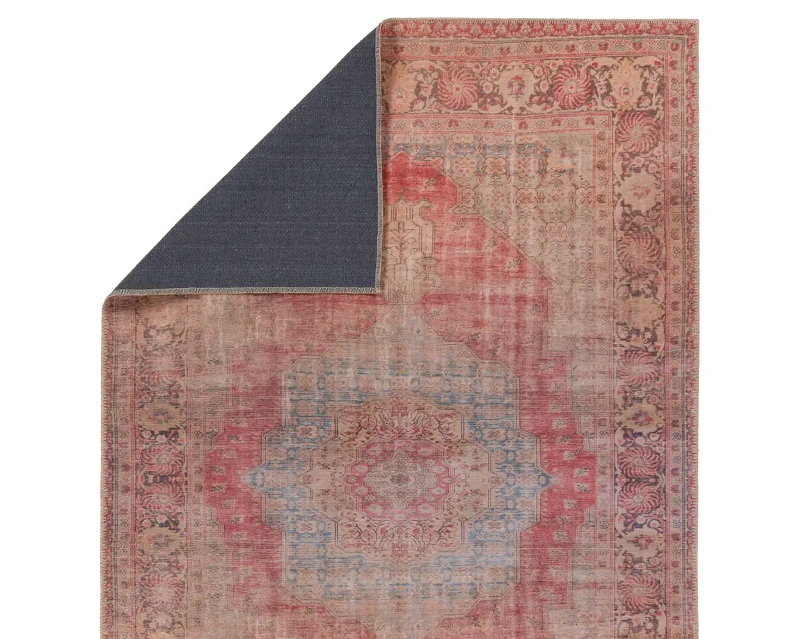 Leonora Rug