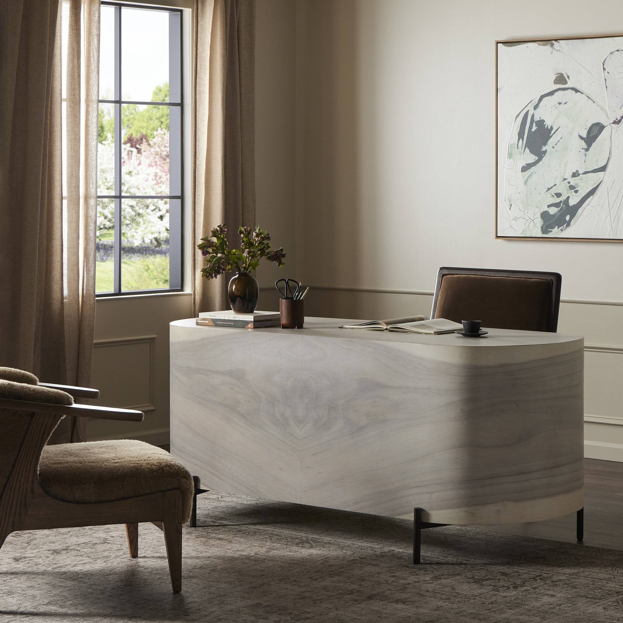 Lunas Executive Desk