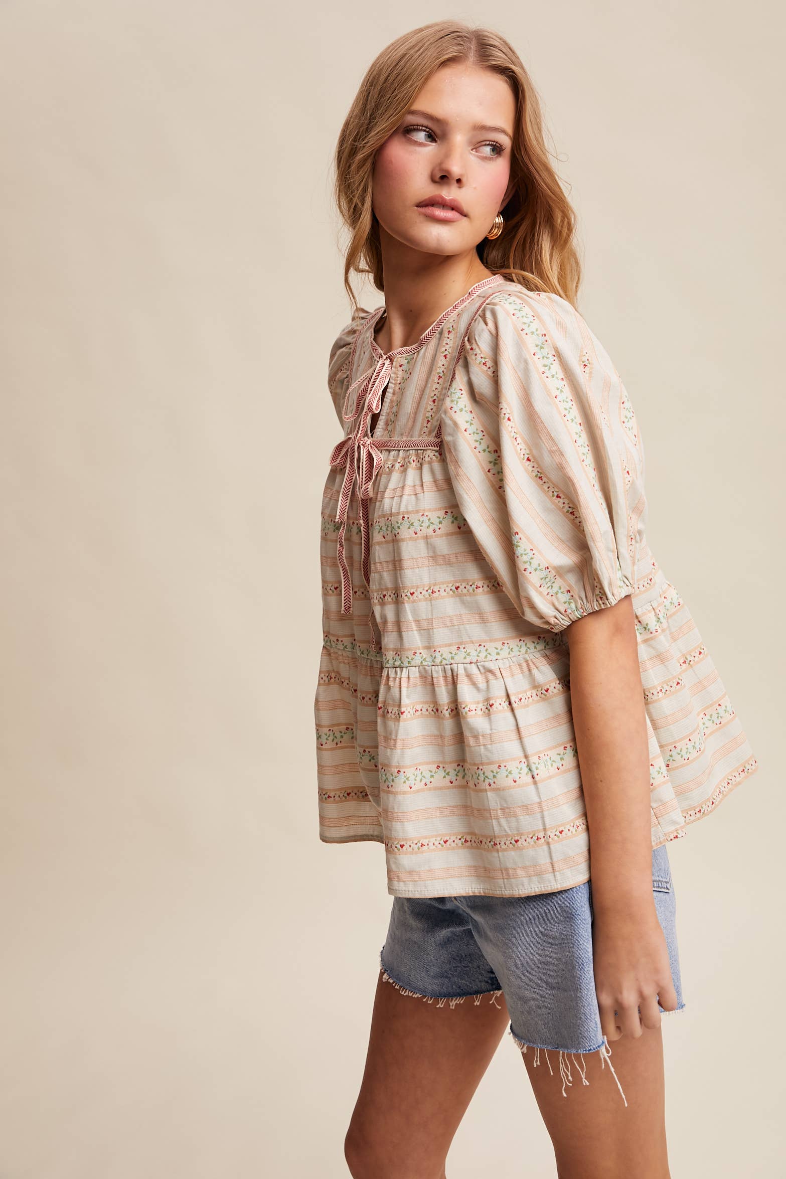 Floral Lace Trim Peasant Blouse