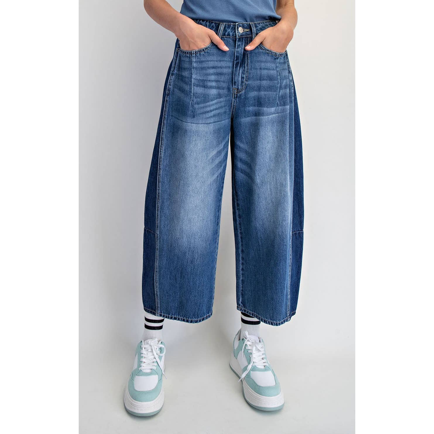 Mixed Denim Barrel Jeans