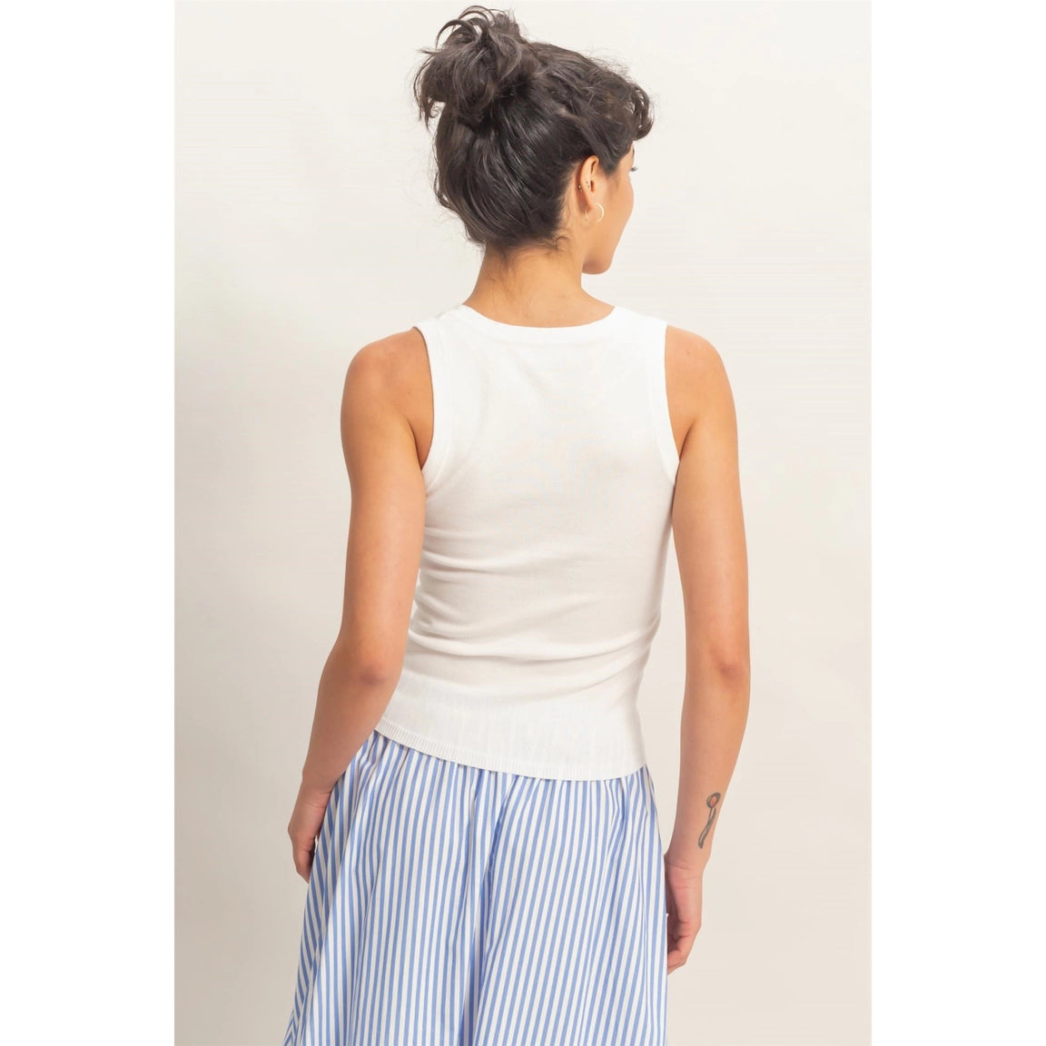 Off White Scoop Neck Tank