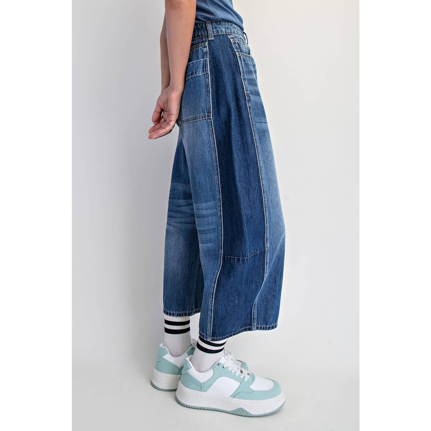 Mixed Denim Barrel Jeans