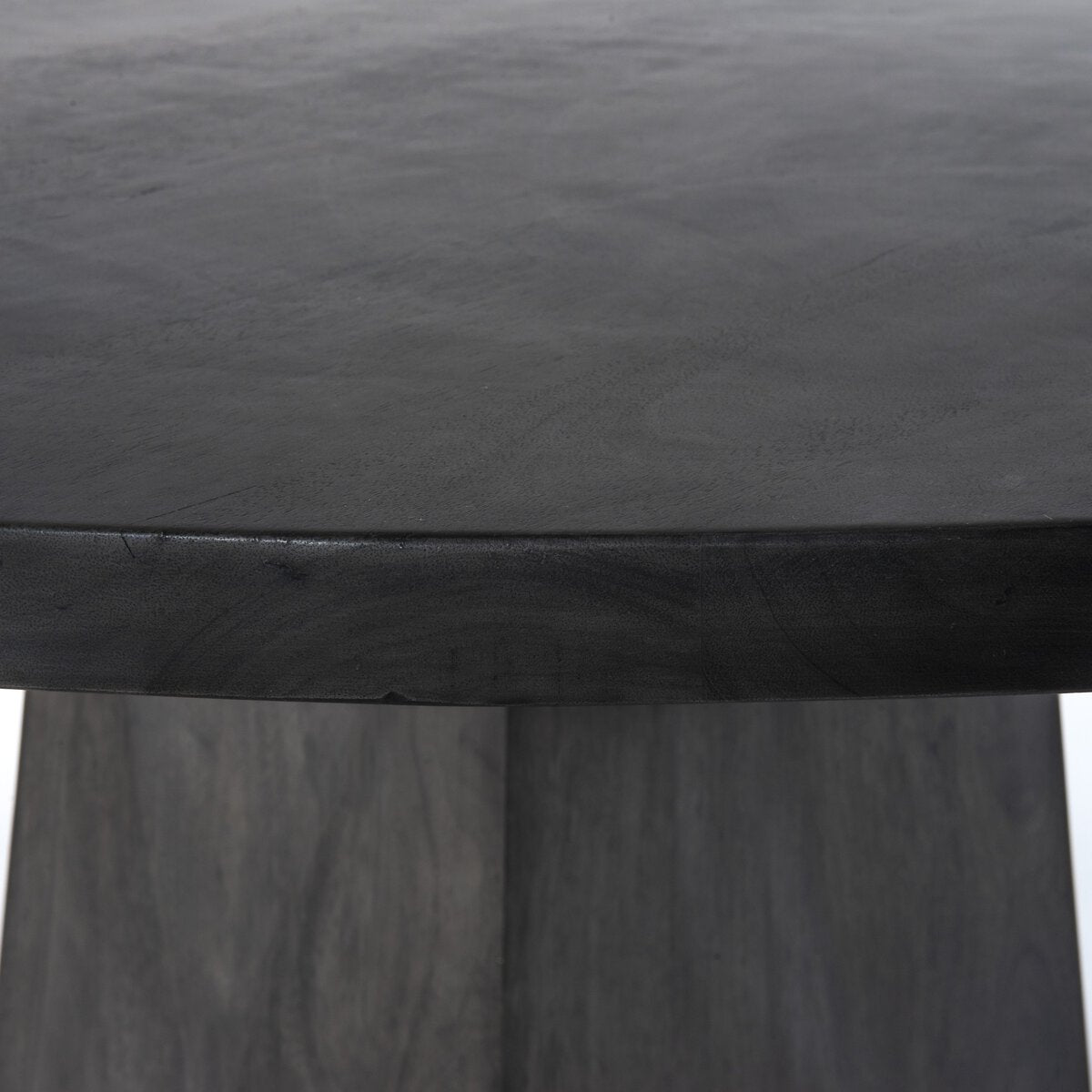 Kensley Dining Table