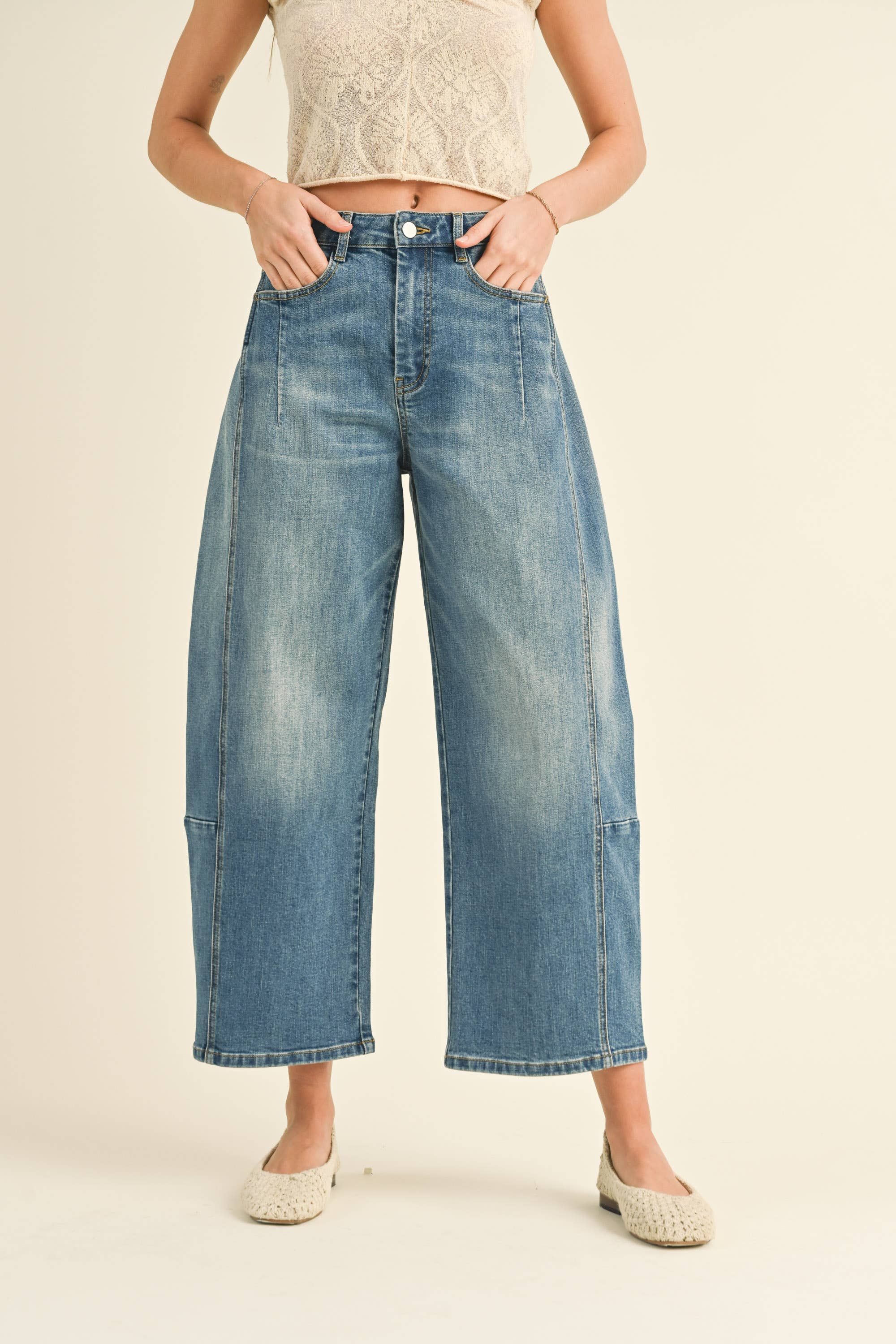 Loose Fit Ankle Length Denim Pants