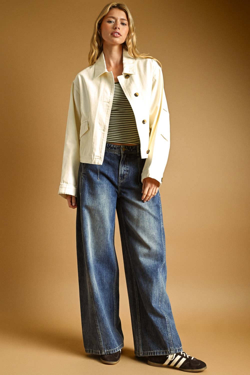 Wide Leg Jeans With Pleats