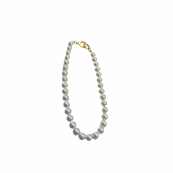 Jackie Pearl Necklace