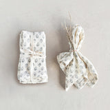 Napkins with Printed Floral Pattern